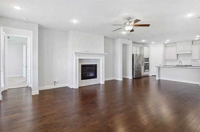 Building Photo - 1404 Brent Knoll Dr