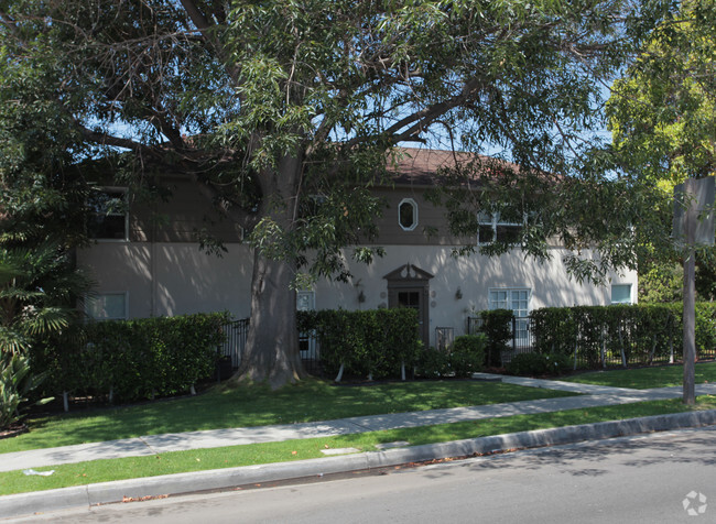 Building Photo - Westminster Villas Apartments