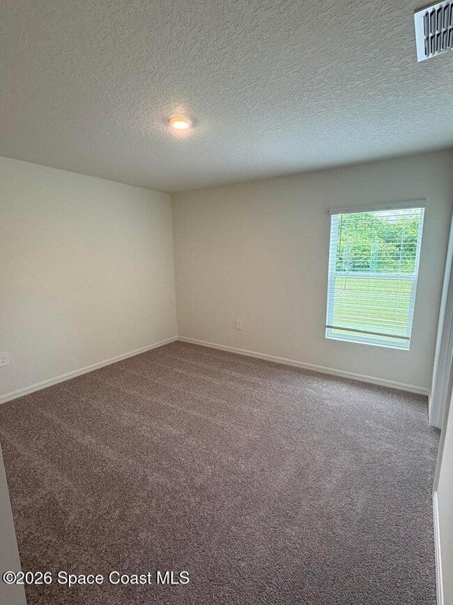 Building Photo - 1109 Altamira St NW