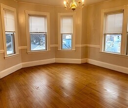 Building Photo - 68 Boylston St