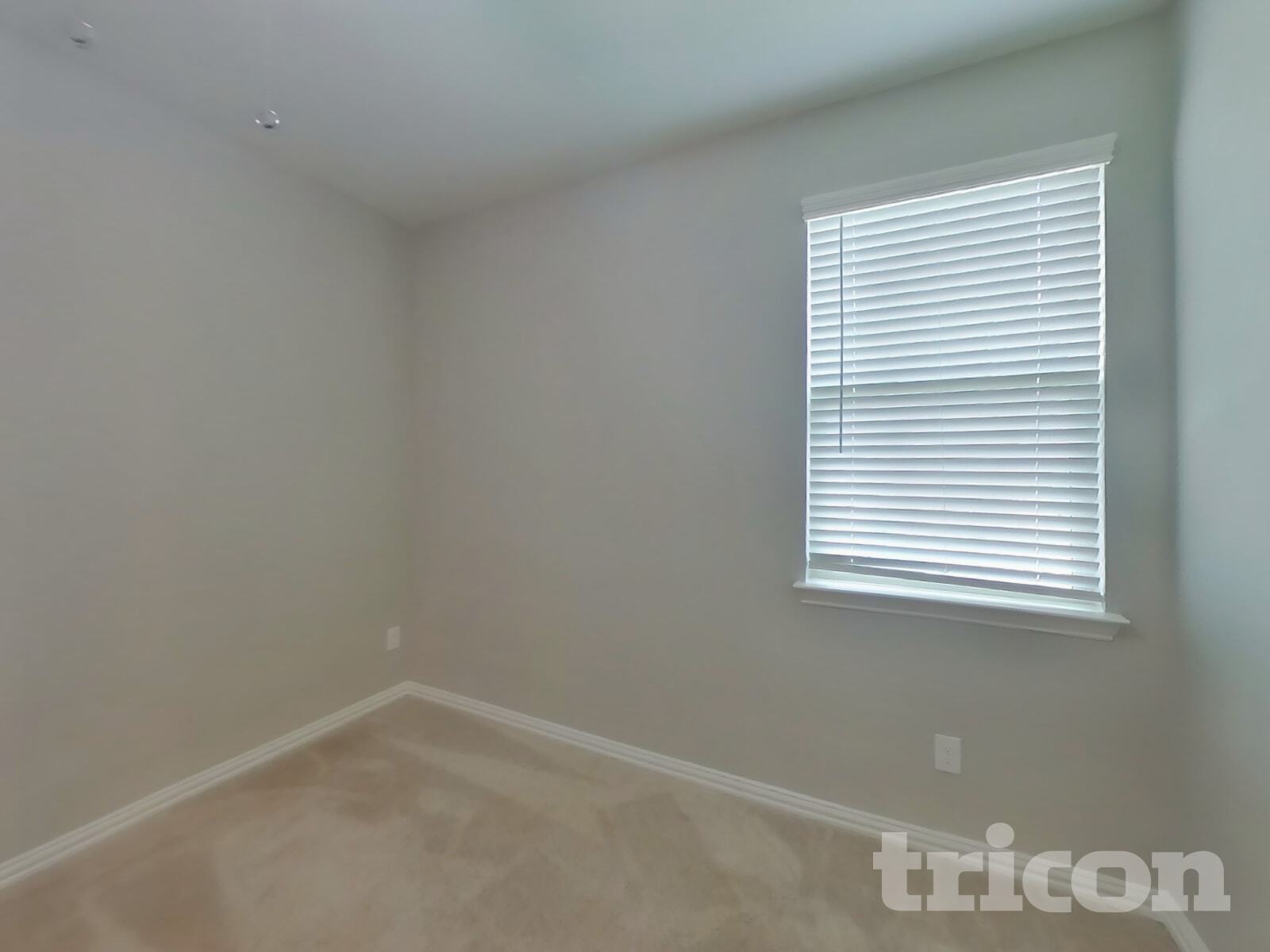 Building Photo - 235 Jenkinson Dr
