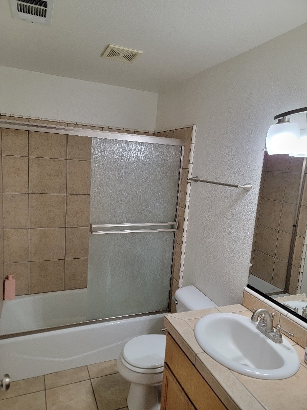 Typical Full Bathroom - 525 W 1st Ave