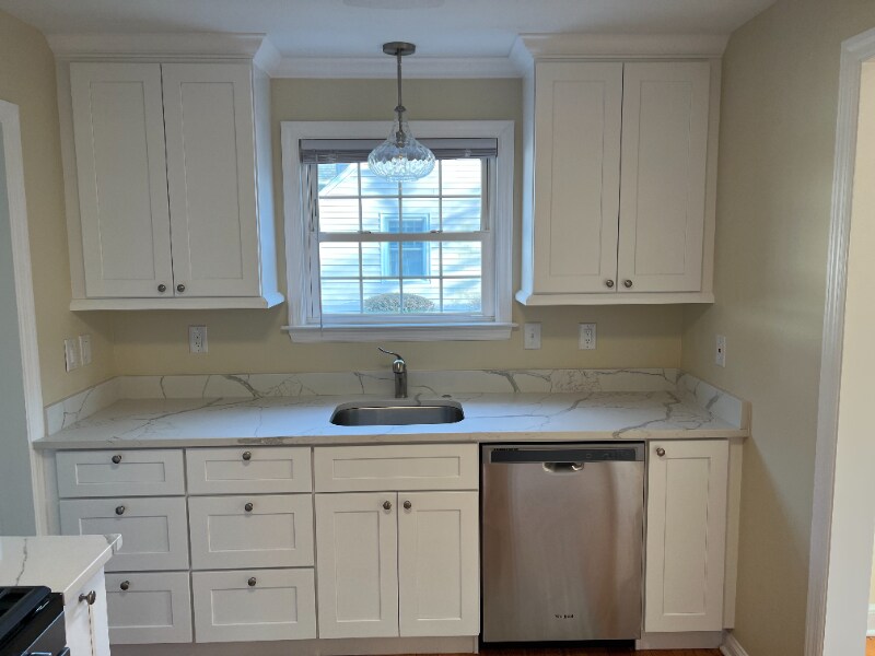 Building Photo - 80 Figlar Ave