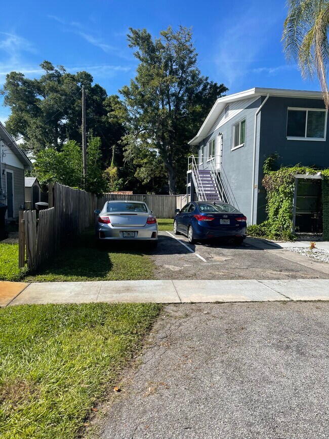 Parking place - 5512 11th Ave S