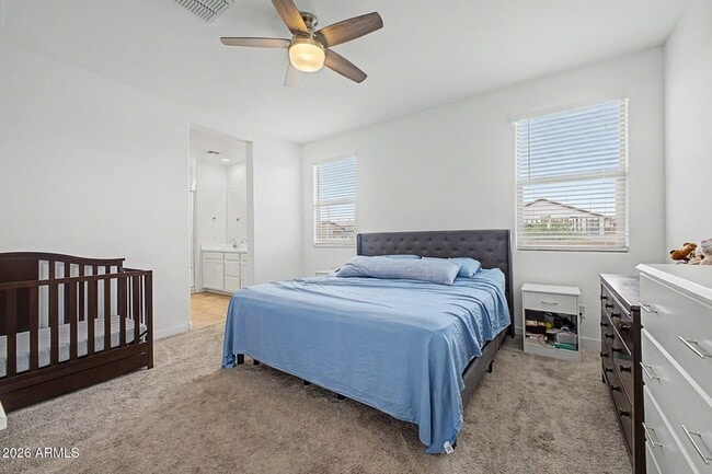 Building Photo - 9012 W Solano Dr