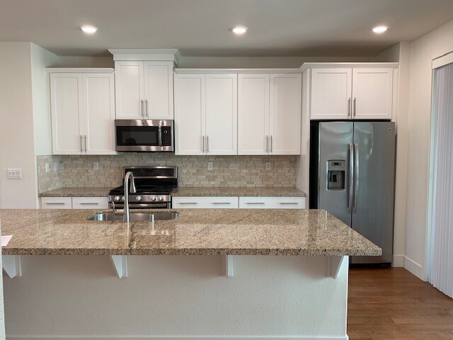 Building Photo - 3059 Threecastles Wy