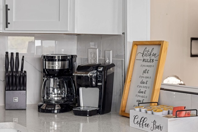 Building Photo - 301 S Front St