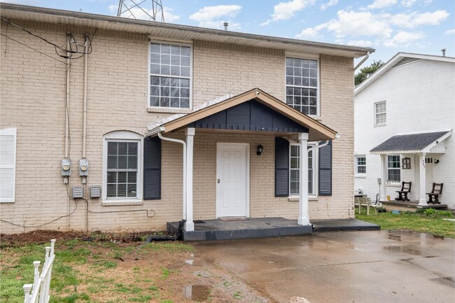 Building Photo - 765 Huntington Pkwy