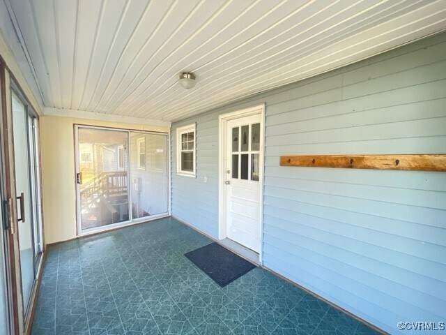 Building Photo - 15352 Binns Rd