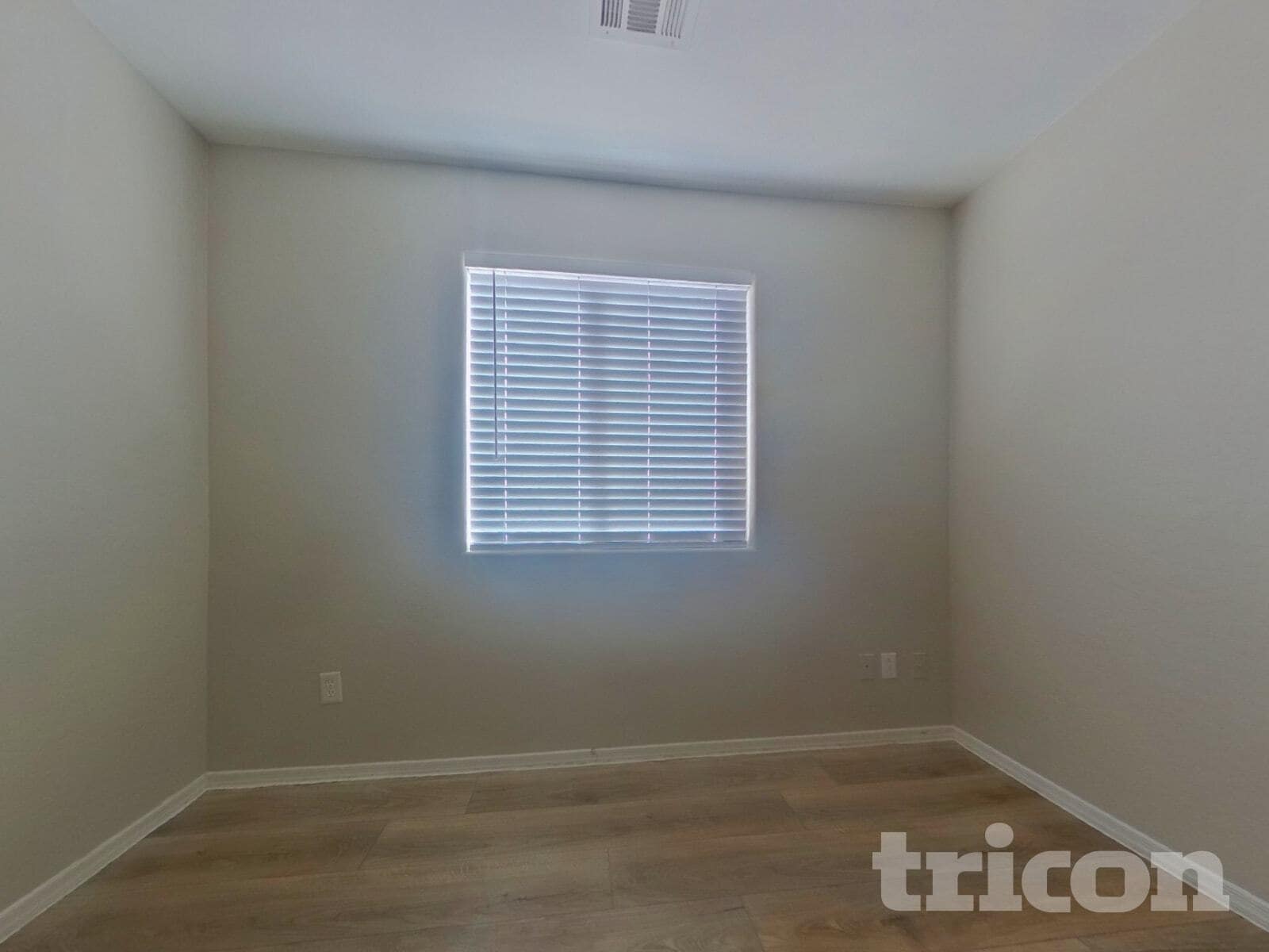 Building Photo - 17271 W Ashley Dr