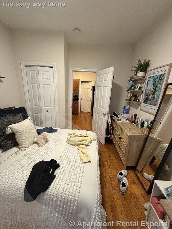 Building Photo - 58 Medford St