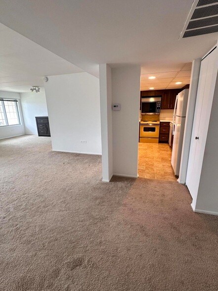 Building Photo - 8750 Harrison Ave