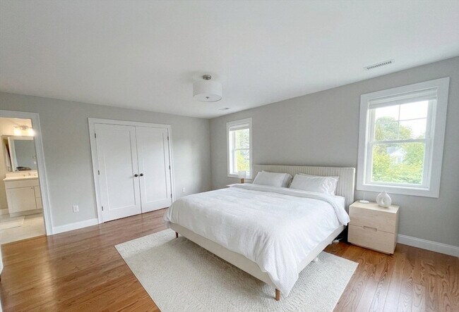 Building Photo - 57 Castine St