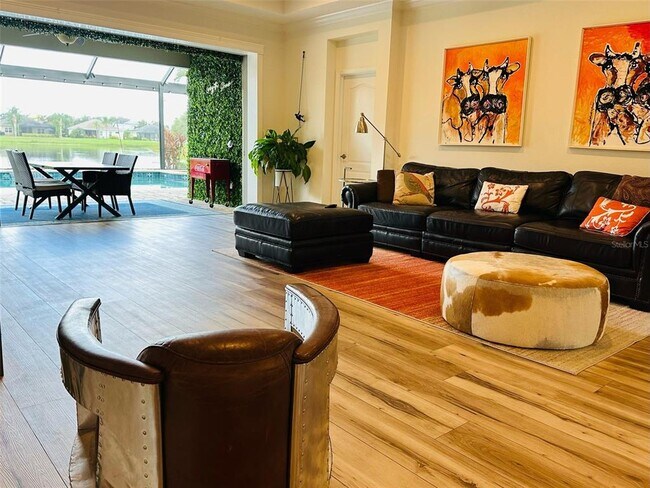 Building Photo - 12051 Forest Park Cir