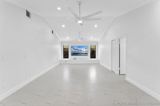 Building Photo - 2244 Quail S Rdg