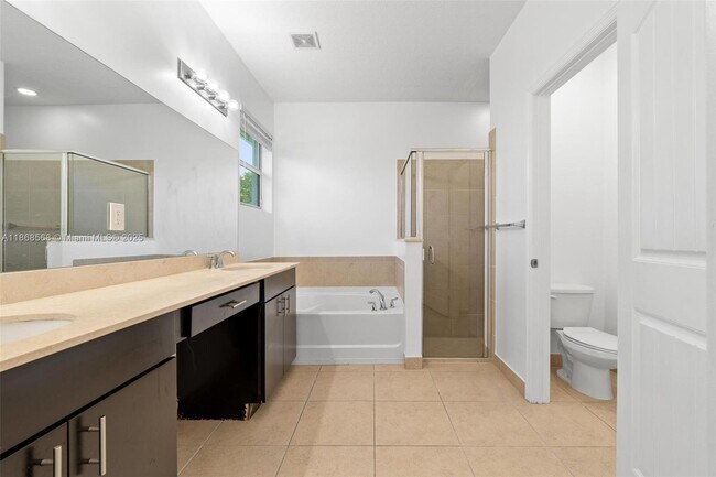 Building Photo - 12750 SW 225th St