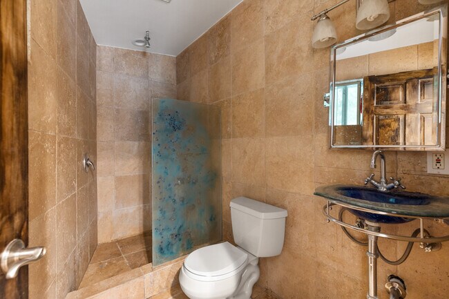 Building Photo - 9572 Stuart Ln