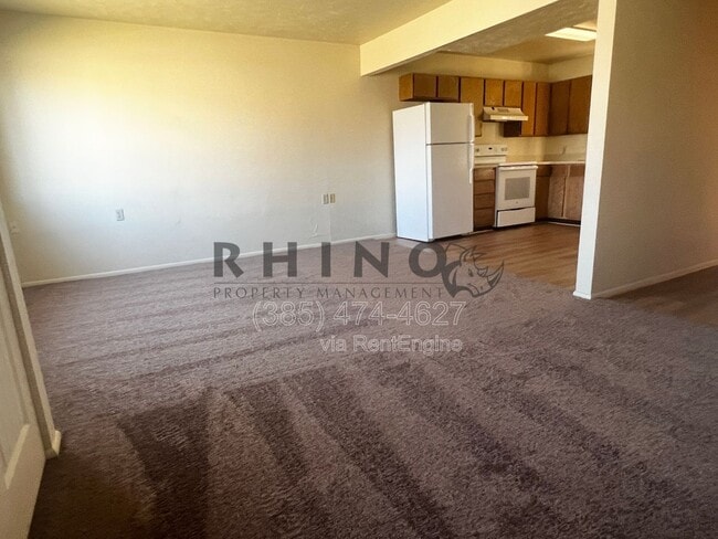 Building Photo - 463 N 1465 W