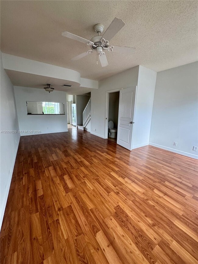 Building Photo - 16743 Hemingway Dr