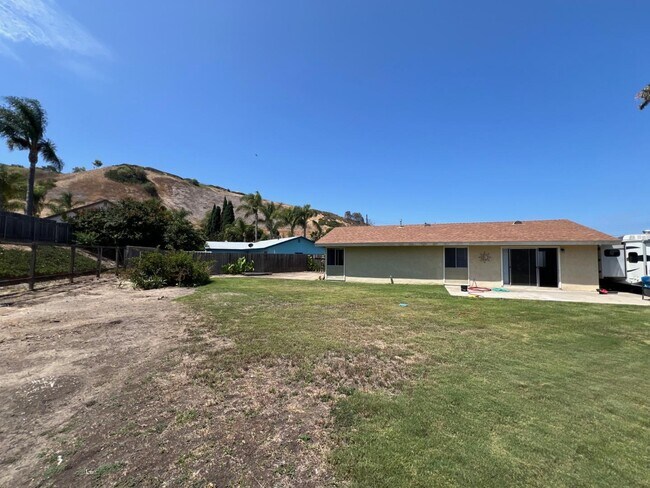 Building Photo - 160 Sands Pl