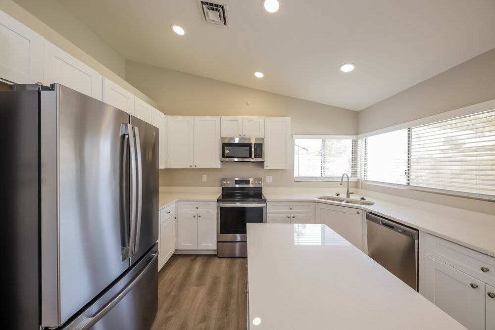 Building Photo - 4337 W Avenida Del Sol