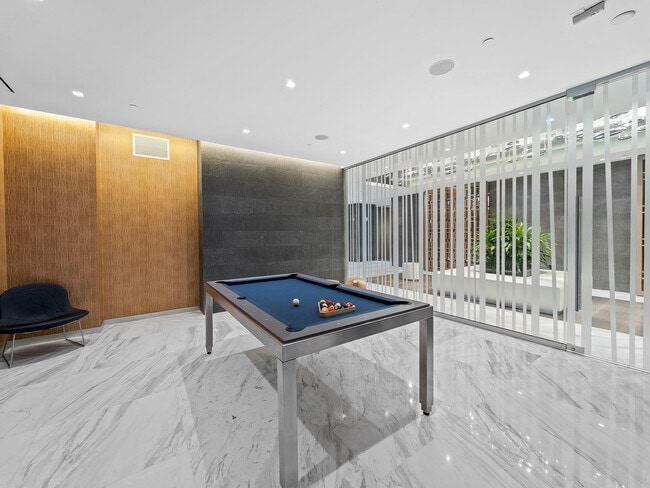 Building Photo - 400 Sunny Isles Blvd