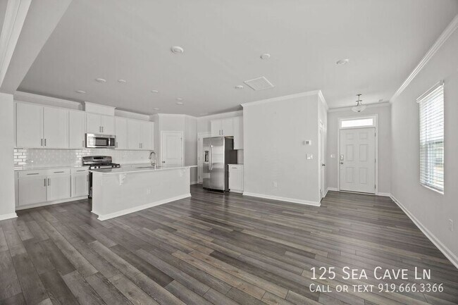 Building Photo - 125 Sea Cave Ln