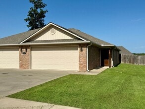 Building Photo - Hatcher-1118 (AG*)