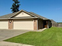 Building Photo - Hatcher-1118 (AG*)