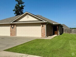 Building Photo - Hatcher-1118 (AG*)