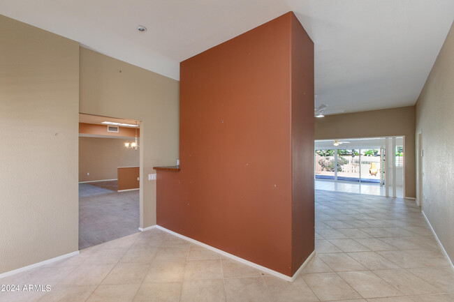 Building Photo - 15213 N Cameo Dr