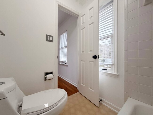 Building Photo - 110 Waltons Creek Rd