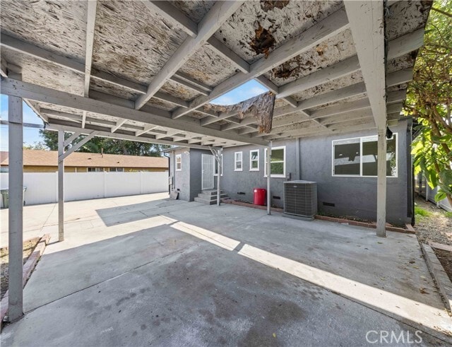 Building Photo - 2074 Summit Ave