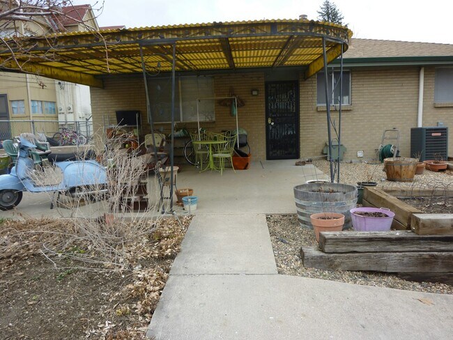 Building Photo - 2955-2959 N Newton Street, Unit 2959 B