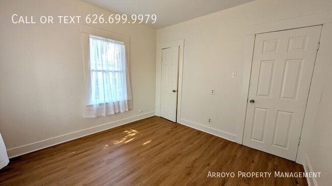 Building Photo - 157 Norumbega Dr