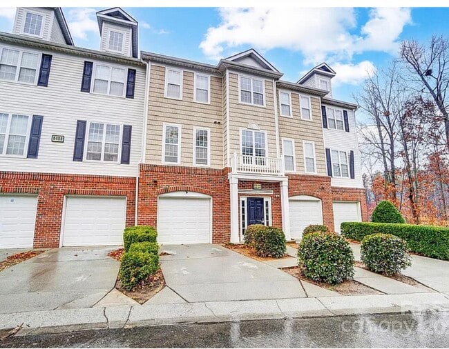 Building Photo - 6412 Park Pond Dr