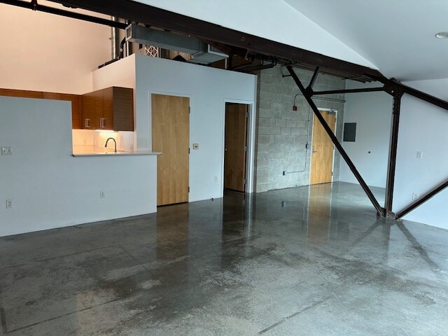 Building Photo - 1330 Factory Pl