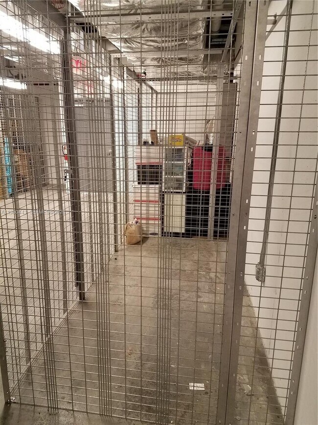 Building Photo - 5300 Paseo Blvd