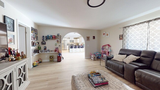 Building Photo - 68645 Panorama Rd