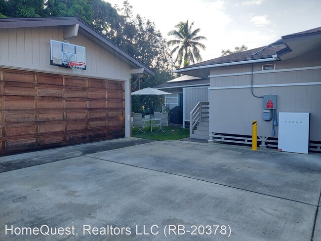 Building Photo - 3 br, 1.5 bath House - 45-609 Nohea Place