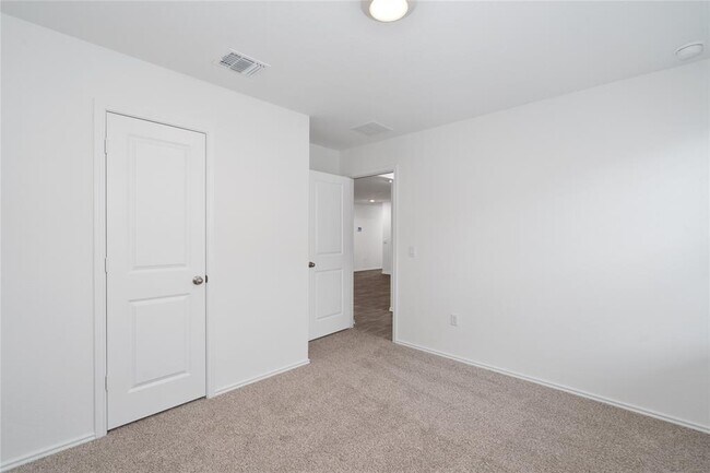 Building Photo - 18609 Cremello Dr