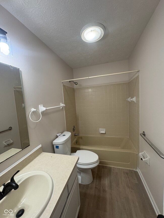 Building Photo - 7630 Lippincott Way