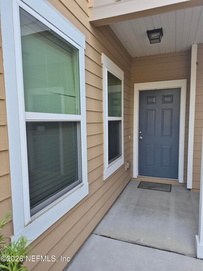Building Photo - 141 Whitland Wy