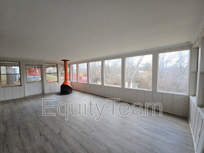 Building Photo - 9196 Gila Dr