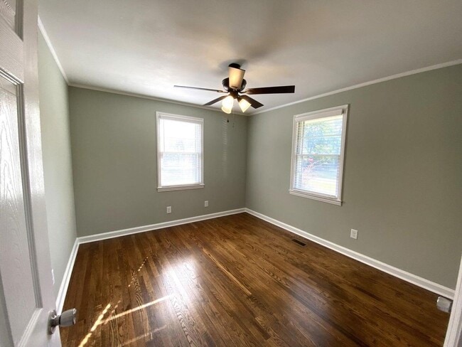 Building Photo - Brick Ranch in Columbia County!