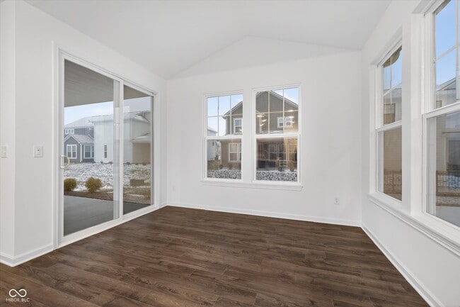 Building Photo - 15988 Tharp Wds Dr