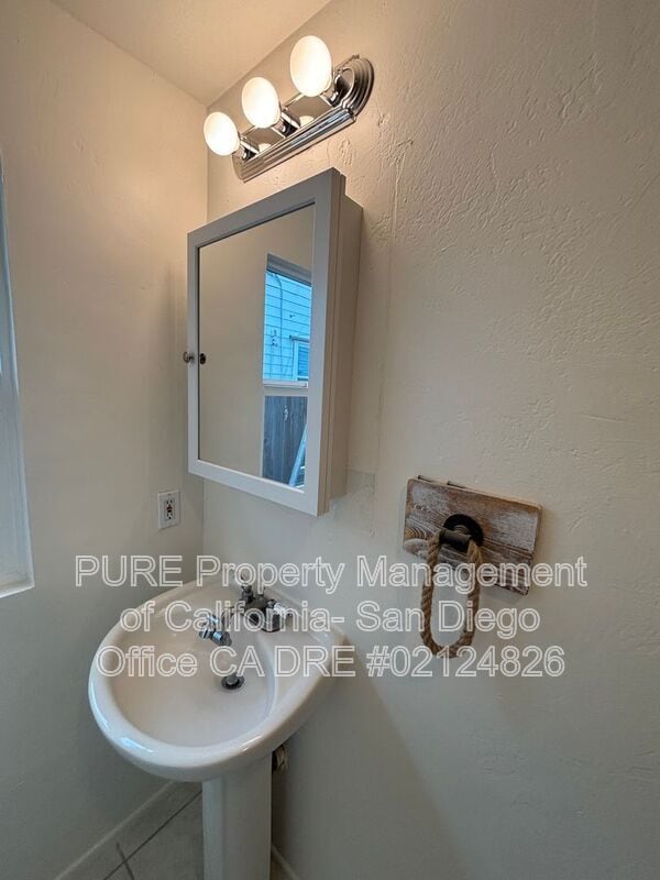 Building Photo - 1611 30th St