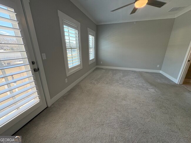 Building Photo - 1104 Thomas St