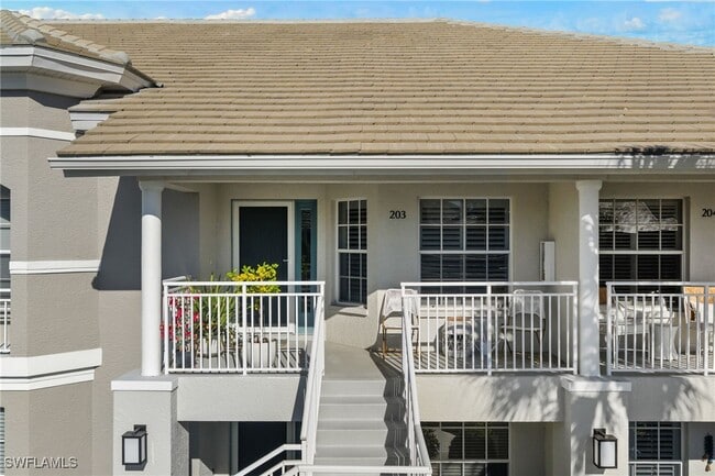 Building Photo - 2215 Chesterbrook Ct