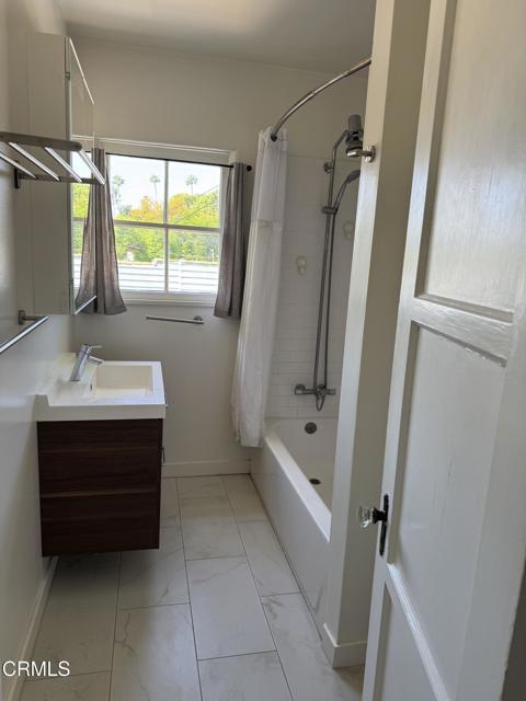 Building Photo - 917 Indiana Ave